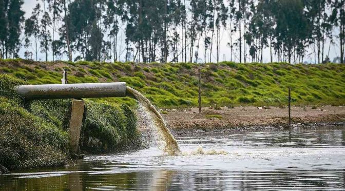 México: Contaminación del agua y neoliberalismo (Independiente de Hidalgo)