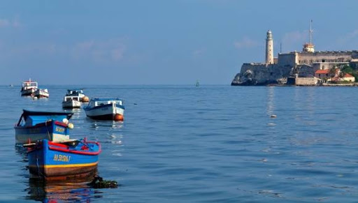 Cuba: La bahía de la Habana suspende en medio ambiente (CiberCuba)